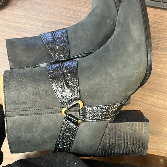 Vionic Carnelia Womens Weather Resistant Boots - Picture 4 of 4